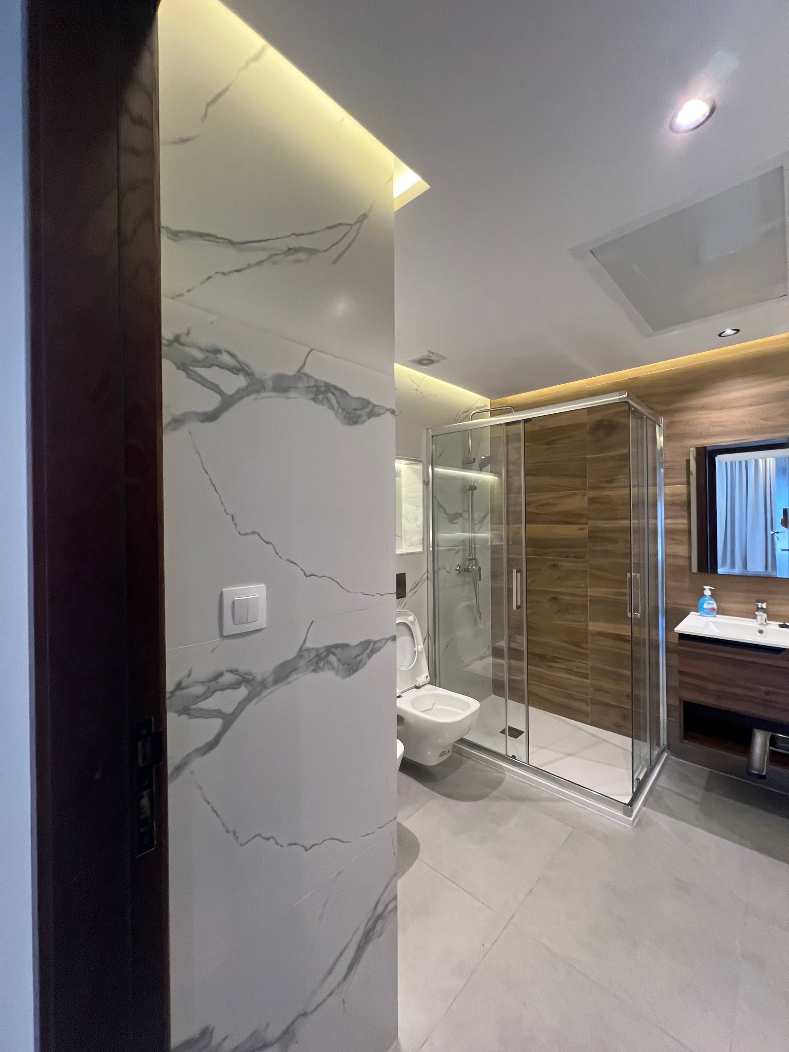 Appartement luxe mdiq avec piscine et parking