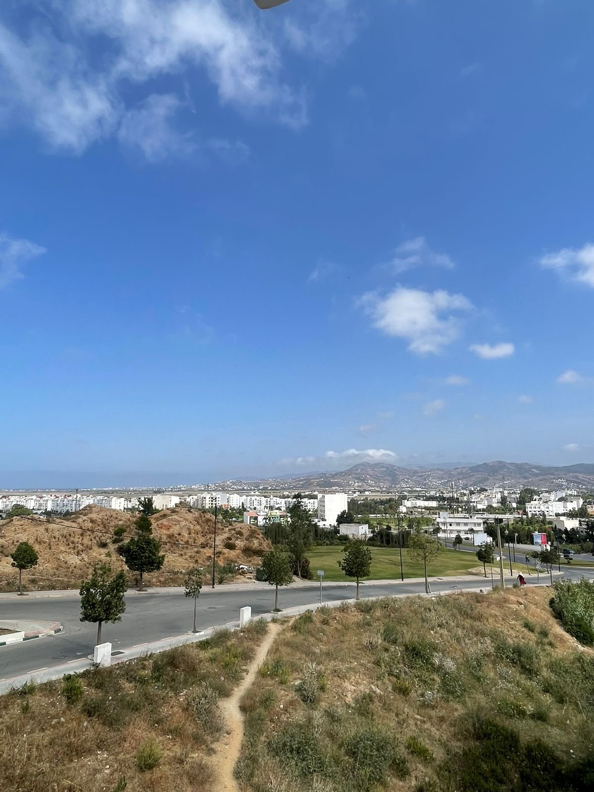 شقة للكراء اليومي بجانب مرجان