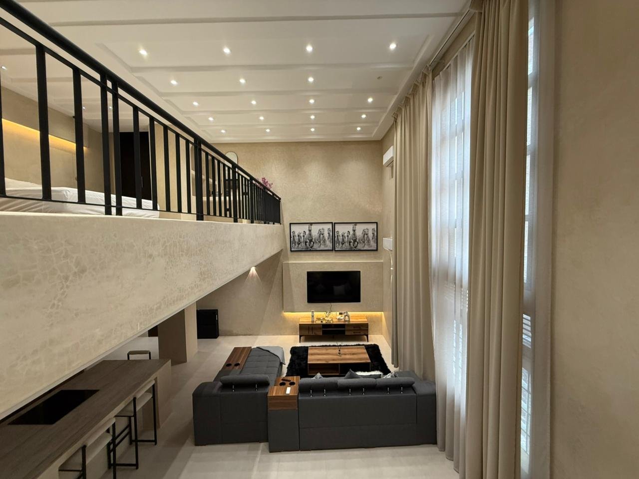 🏙️ Appartement meublé de standing au cœur de Tanger – Location journalière